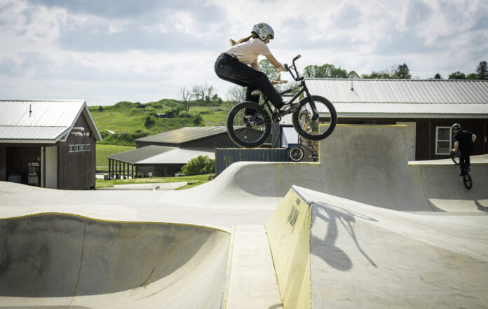 Mia Custer USABMX